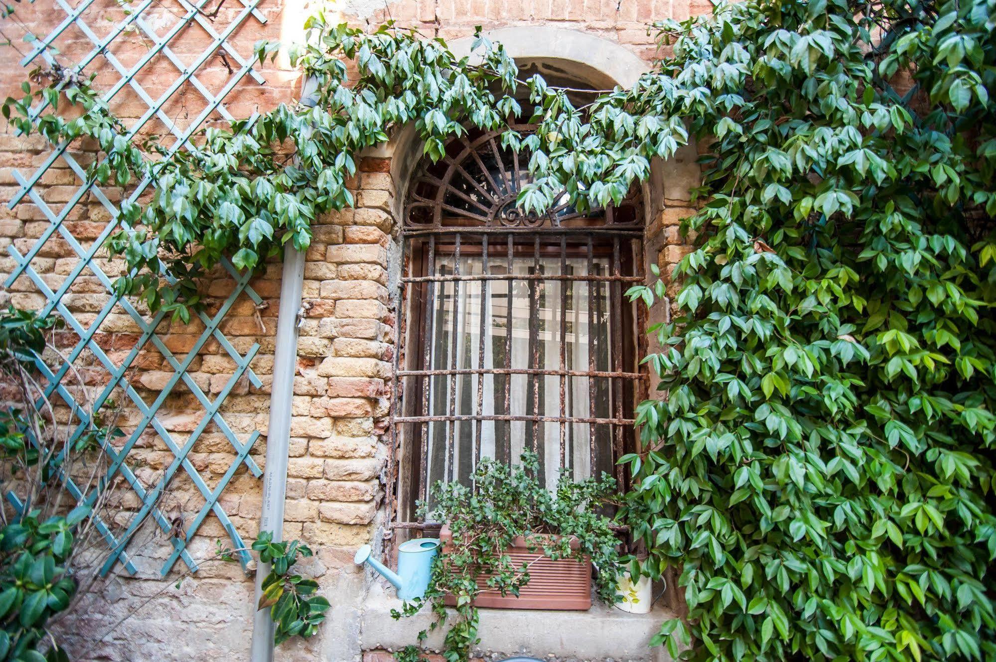 3749 Pontechiodo Bed and Breakfast Venetië Buitenkant foto
